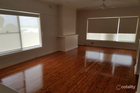 Property photo of 40 Primbee Crescent Primbee NSW 2502