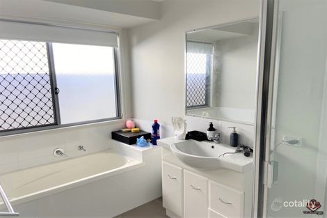 Property photo of 17 Burdekin Circuit Warner QLD 4500