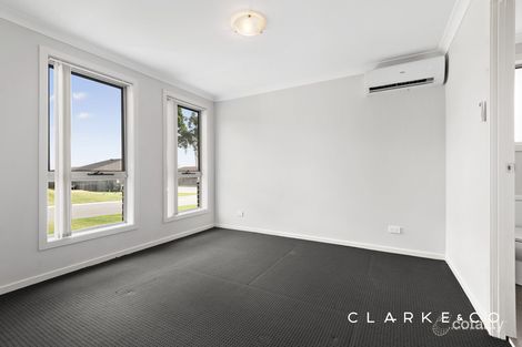 Property photo of 29 Glen Close Heddon Greta NSW 2321