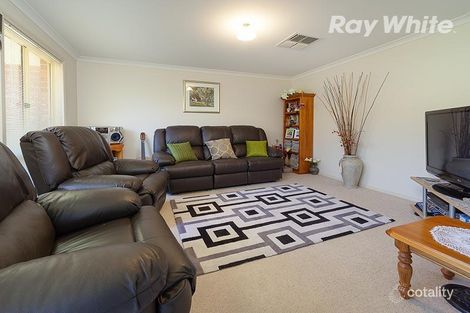 Property photo of 18 Orchard Way Lavington NSW 2641