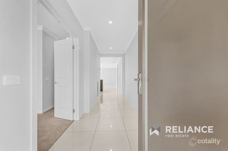 Property photo of 9 Ditmars Avenue Point Cook VIC 3030