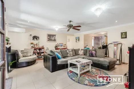 Property photo of 24 Fantail Crescent Mango Hill QLD 4509