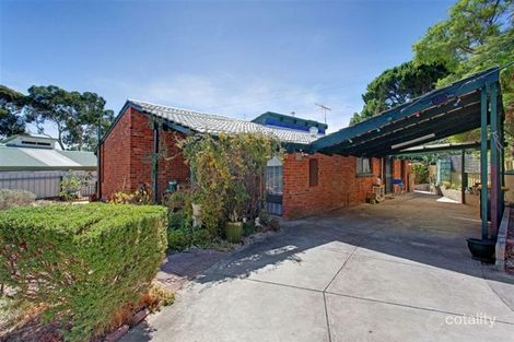 Property photo of 10 David Street Vista SA 5091