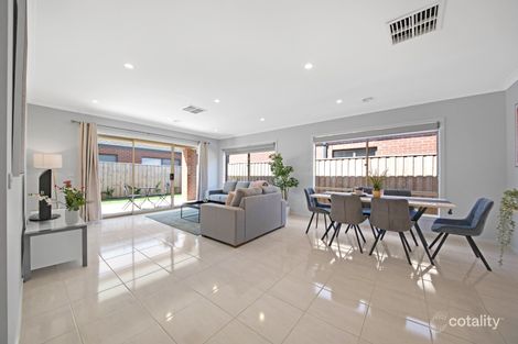 Property photo of 44 Butterscotch Esplanade Manor Lakes VIC 3024