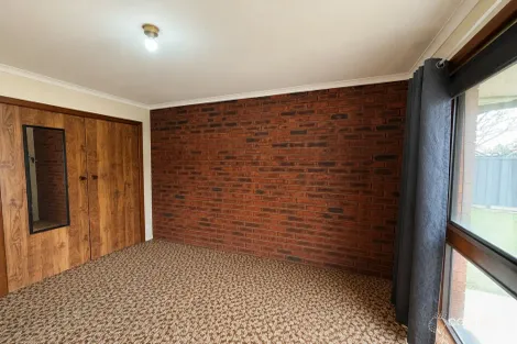 Property photo of 2/211 St Georges Road Shepparton VIC 3630