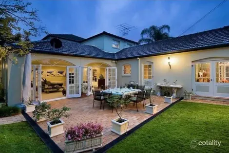 24 Minkara Rd, Bayview, NSW 2104