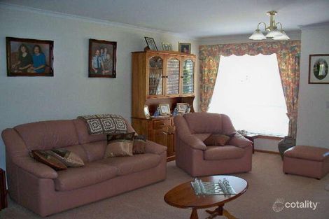 Property photo of 2 Chablis Court Berriedale TAS 7011