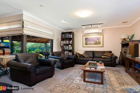 Property photo of 3 Rae Place Leeming WA 6149