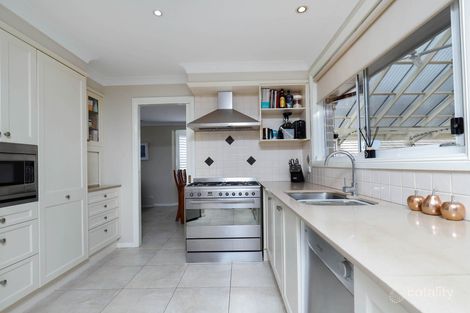 Property photo of 17 Smith Place Mount Annan NSW 2567