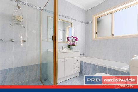 Property photo of 9/22-26 Collaroy Avenue Peakhurst NSW 2210