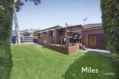 Property photo of 2/59 Hillside Road Rosanna VIC 3084