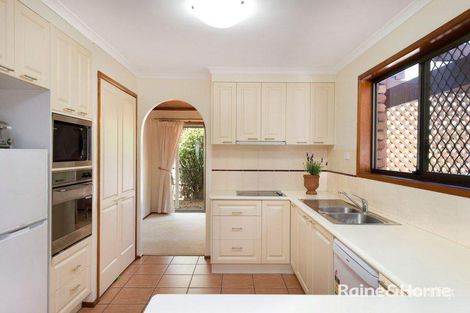 Property photo of 6 Powis Place Carindale QLD 4152