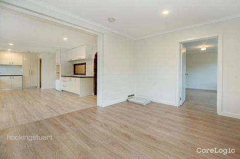 Property photo of 11 Karingal Drive Frankston VIC 3199