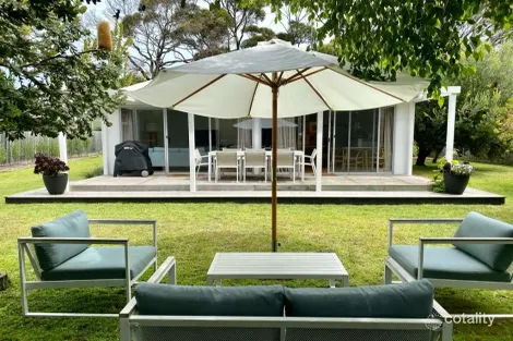 17 Pico Ave, Point Lonsdale, VIC 3225