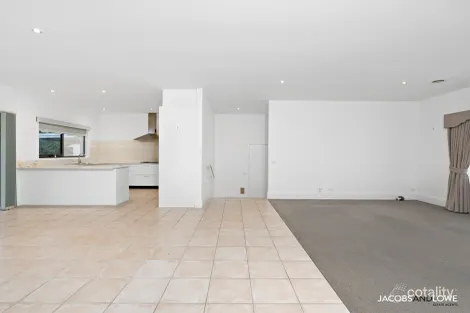 8/33 Baden Powell Pl, Mount Eliza, VIC 3930