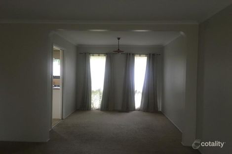 Property photo of 73 James Cook Drive Endeavour Hills VIC 3802