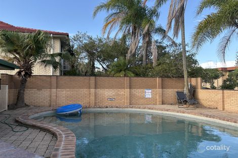 1/11 Duet Dr, Mermaid Waters, QLD 4218