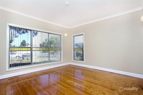 Property photo of 41 Suffolk Road Sunshine North VIC 3020