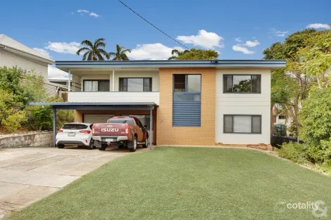 17 WILLIAMSON ST, WEST GLADSTONE, QLD 4680