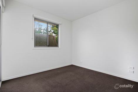 Property photo of 17/30 Lillimur Road Ormond VIC 3204