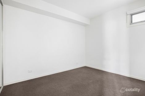 Property photo of 17/30 Lillimur Road Ormond VIC 3204