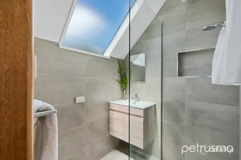 Property photo of 1 Church Point Road Risdon TAS 7017