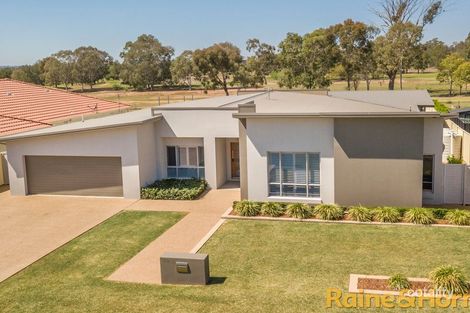 Property photo of 68 Lakeside Circuit Dubbo NSW 2830