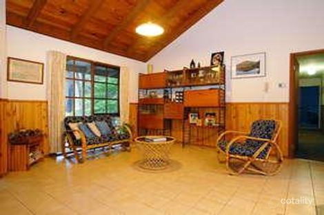 Property photo of 6 Ozone Avenue Emerald VIC 3782