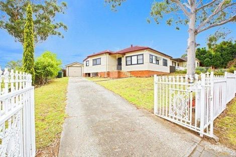 Property photo of 41 Gardiner Crescent Fairfield West NSW 2165
