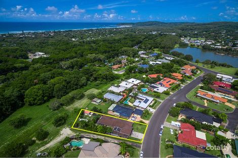 Property photo of 22 Teak Circuit Suffolk Park NSW 2481