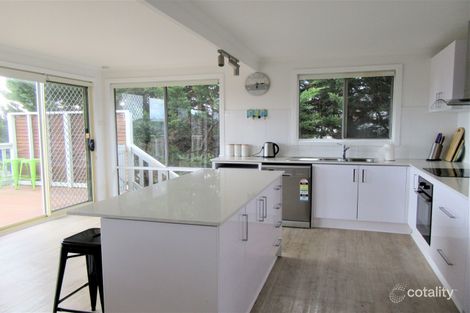 Property photo of 17 Vista Drive Cape Woolamai VIC 3925