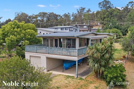 Property photo of 1 Mayfair Grove Mansfield VIC 3722