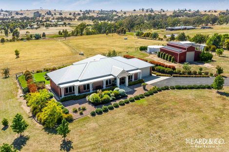 52 Sunrise Cres, Lockwood South, VIC 3551