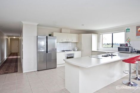 Property photo of 19 Drummond Circuit Derrimut VIC 3026