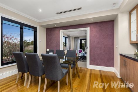 Property photo of 1/22 Aurisch Avenue Glen Waverley VIC 3150
