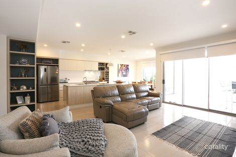 Property photo of 112 Harbour Boulevard Shell Cove NSW 2529