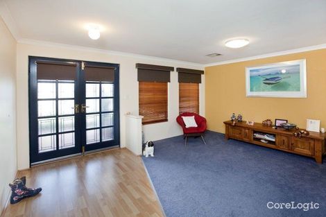Property photo of 7 Karoo Way Pearsall WA 6065