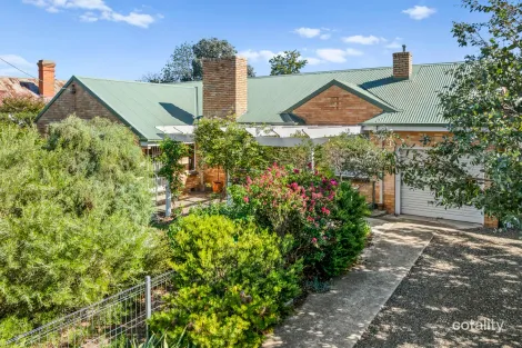 8 Bury St, Euroa, VIC 3666