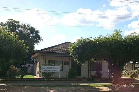 35 The Crescent, Midland, WA 6056