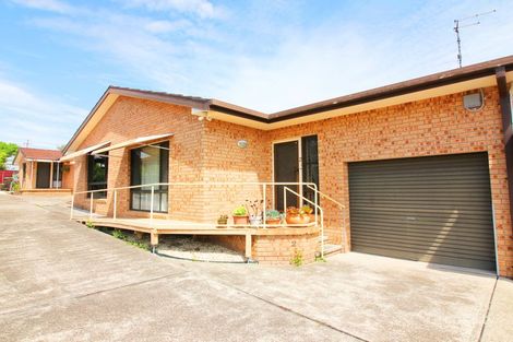 Property photo of 2/14 Flett Street Taree NSW 2430