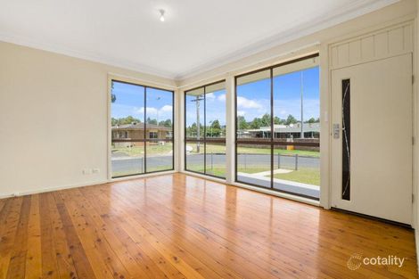 Property photo of 25B Craig Crescent Dapto NSW 2530