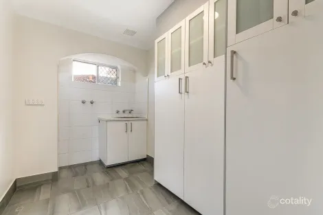 Property photo of 6 Bretby Close Carine WA 6020