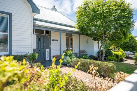 Property photo of 10 Beltana Street Lindisfarne TAS 7015