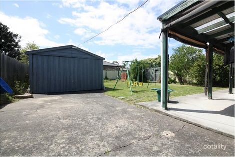 Property photo of 2 Piedmont Close Endeavour Hills VIC 3802