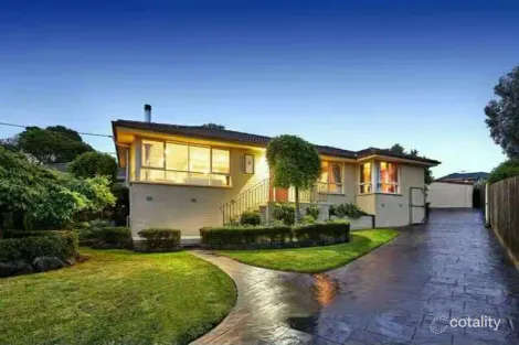 Property photo of 15 Orrong Road Mooroolbark VIC 3138