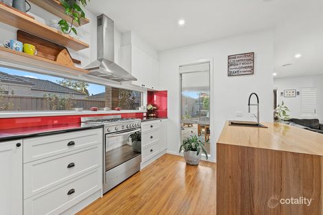 Property photo of 7 Canopy Avenue Alfredton VIC 3350