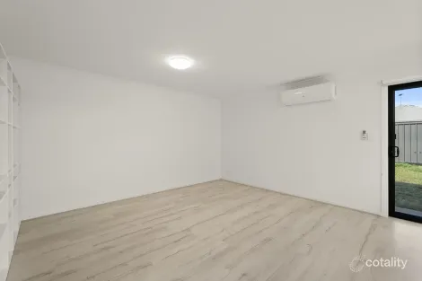 Property photo of 48 West Parkway Andrews Farm SA 5114