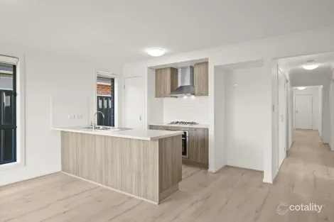 Property photo of 48 West Parkway Andrews Farm SA 5114