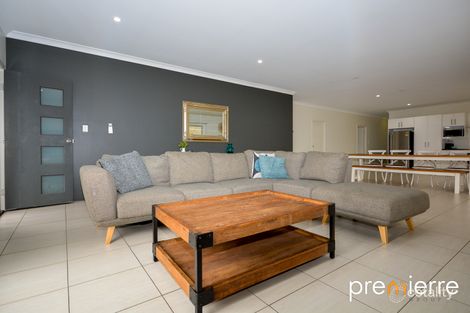 Property photo of 5 Sandoy Court Bellbird Park QLD 4300