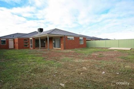 Property photo of 15 Butler Grove Wyndham Vale VIC 3024